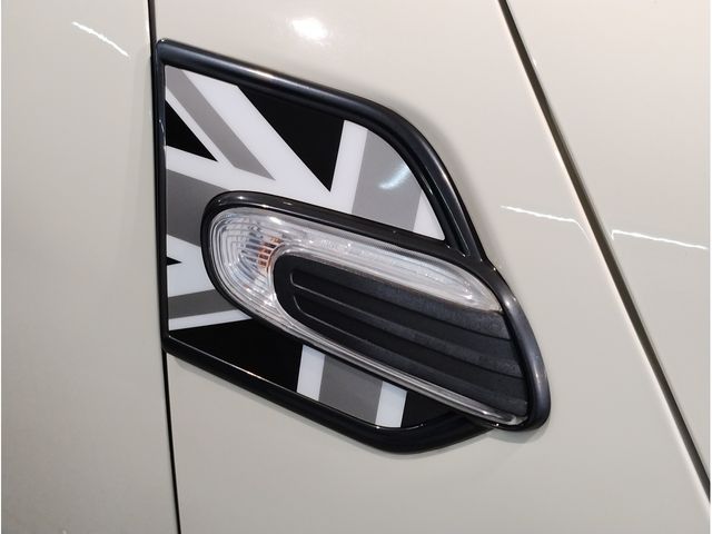 Bmw MINI 2017-03 183021-9