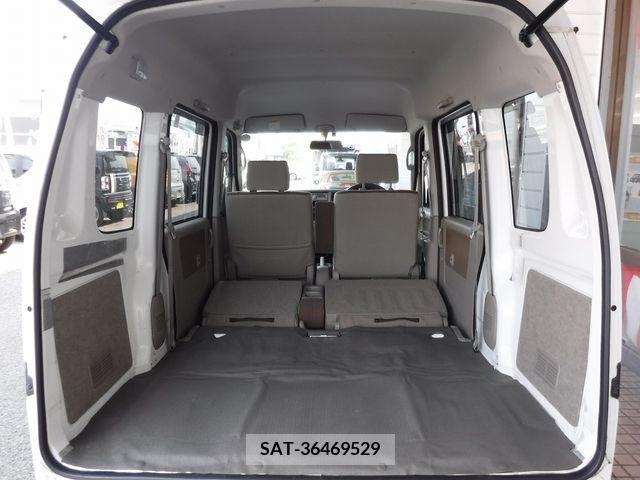 Suzuki EVERY 2009-04 271526-16