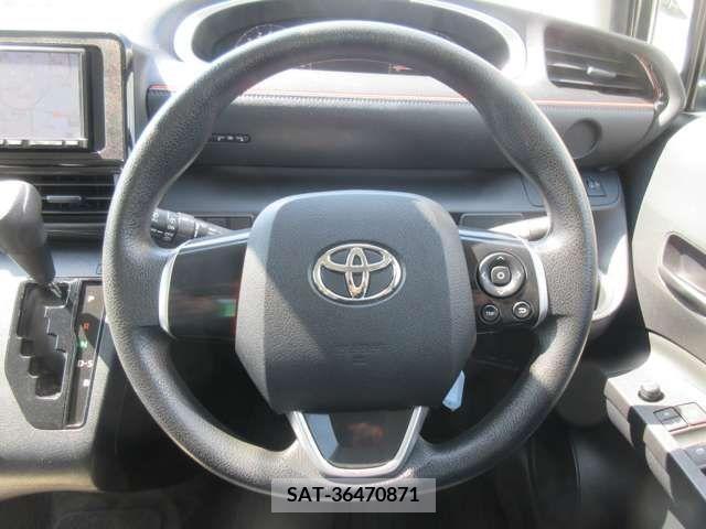 Toyota SIENTA 2016-01 201249-12
