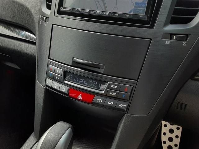 Subaru LEGACY 2013-12 13864-28