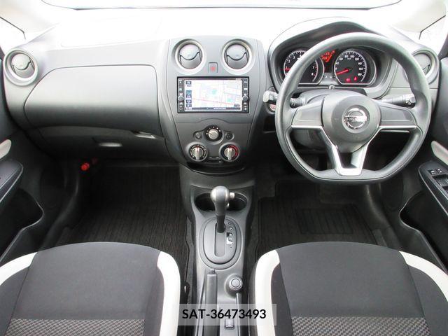 Nissan NOTE 2019-04 325919-1