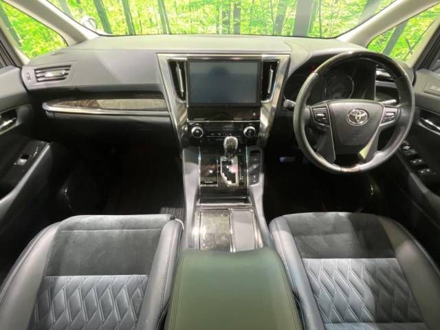 Toyota VELLFIRE 2016-09 13329-1