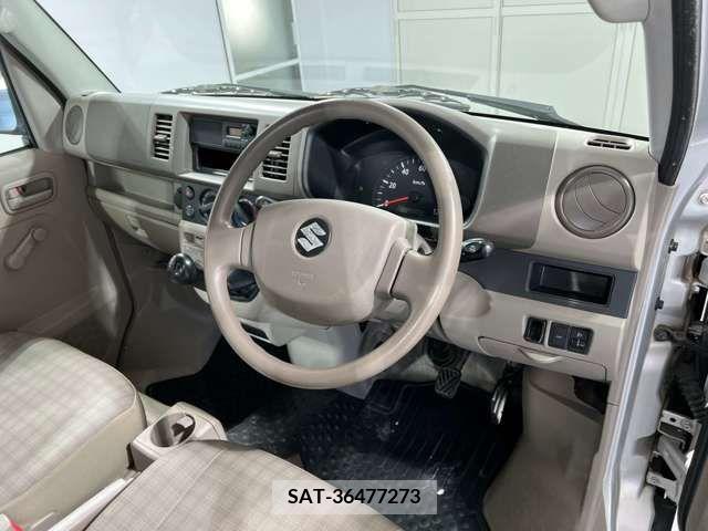 Suzuki EVERY 2012-12 215718-18