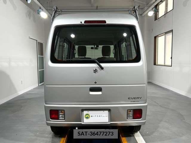 Suzuki EVERY 2012-12 215718-6