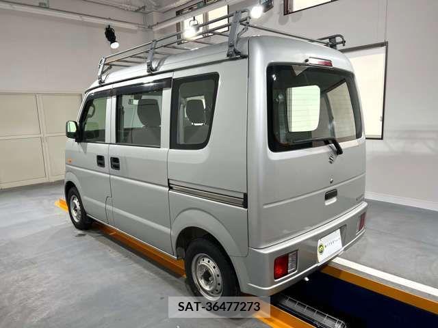 Suzuki EVERY 2012-12 215718-5
