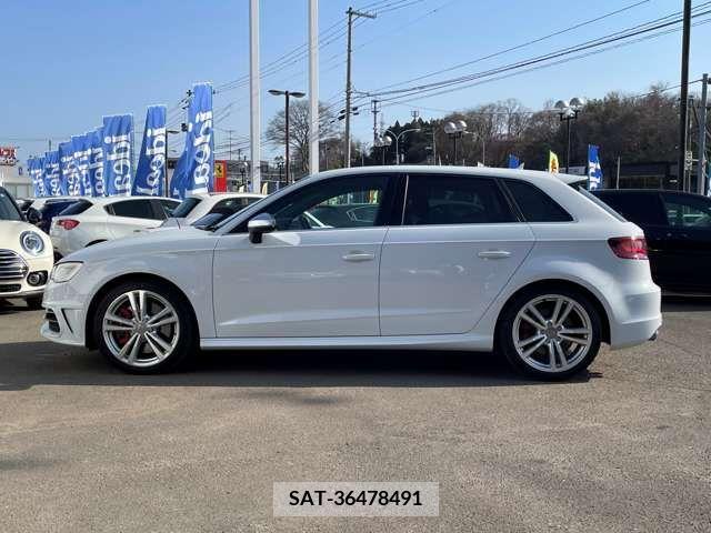 Audi S3 2016-09 372563-3