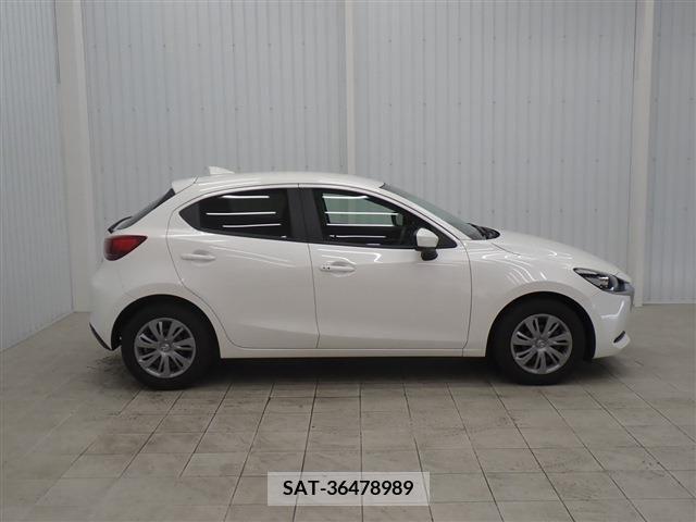 Mazda MAZDA2 2022-09 392015-29