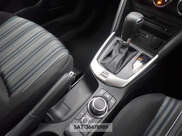 Mazda MAZDA2 2022-09 392015-15