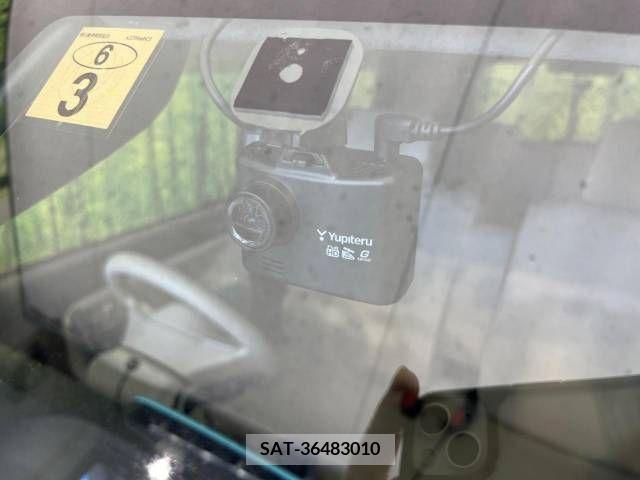 Daihatsu MOVE 2019-03 212811-7