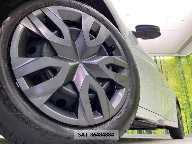 Toyota PRIUS 2023-02 242232-13