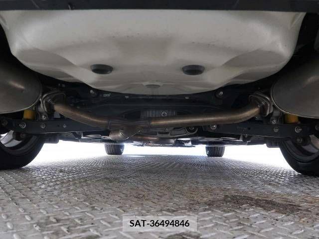 Subaru LEVORG 2019-07 235294-18