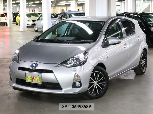 Toyota AQUA 2013-05 374207-0