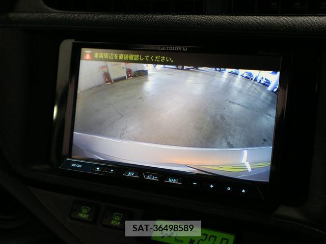Toyota AQUA 2013-05 374207-16