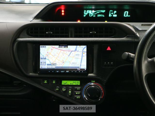 Toyota AQUA 2013-05 374207-15