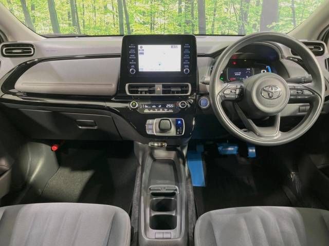 Toyota AQUA 2022-01 27031-1