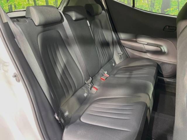 Toyota AQUA 2022-01 27031-9