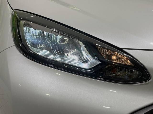Toyota AQUA 2022-01 27031-12