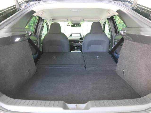 Mazda CX-30 2023-03 189960-10