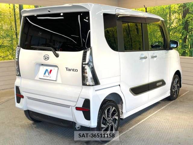 Daihatsu TANTO CUSTOM 2022-04 369437-17