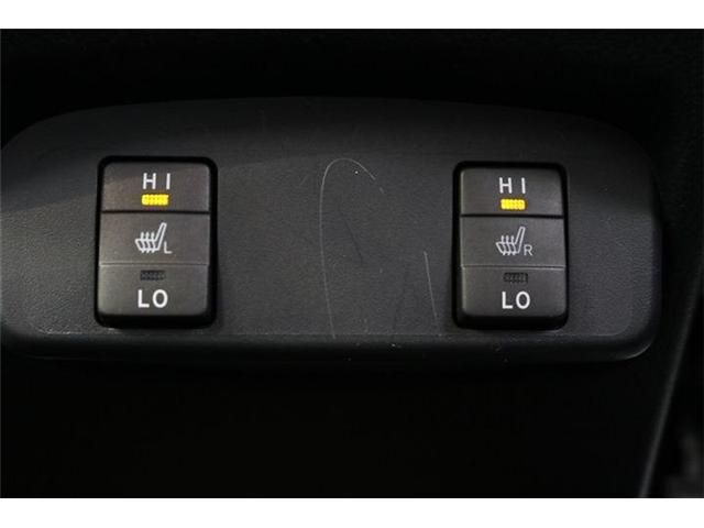 Toyota SIENTA 2016-12 24728-17