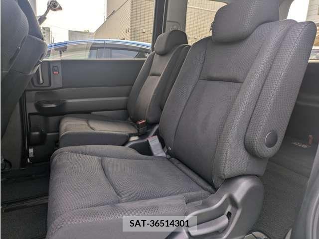 Honda e 2013-10 380754-15