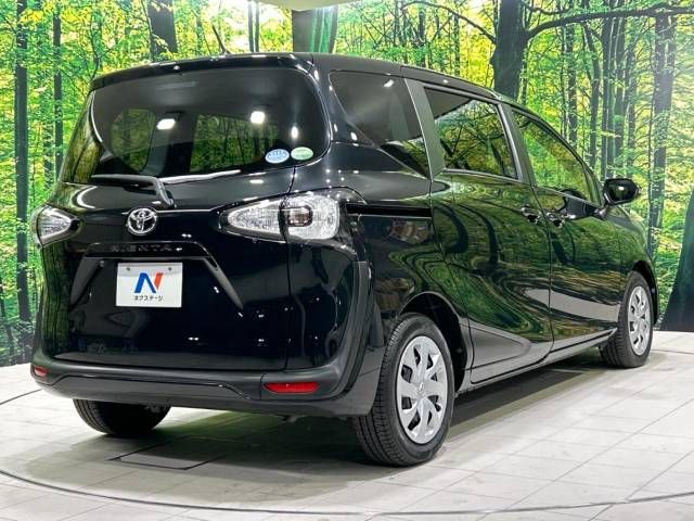 Toyota SIENTA 2016-04 24726-17