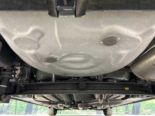 Toyota SIENTA 2016-04 24726-19