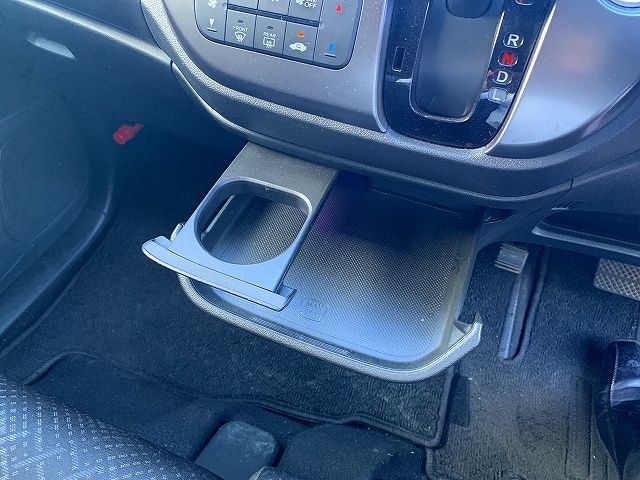 Honda N-WGN 2018-04 6998-11