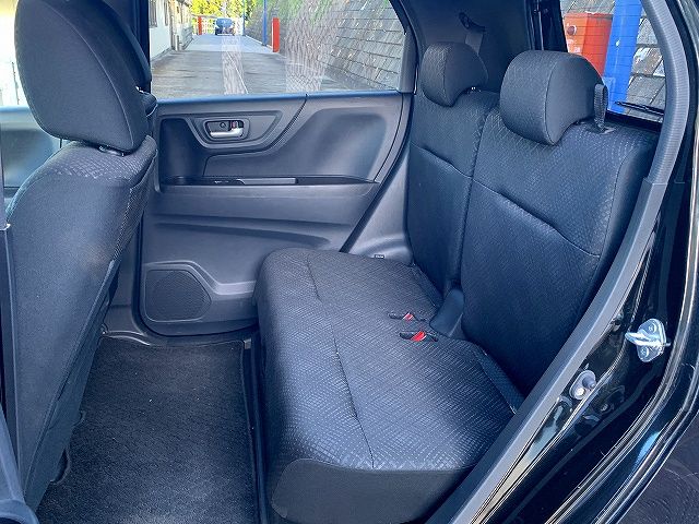 Honda N-WGN 2018-04 6998-9