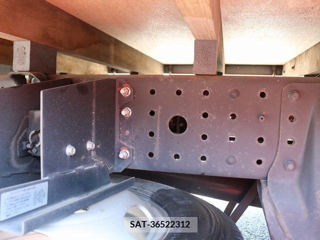 Mitsubishi CANTER 2017-04 263506-18