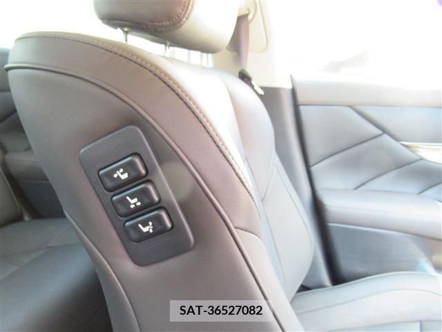 Nissan FUGA HYBRID 2019-09 360747-19