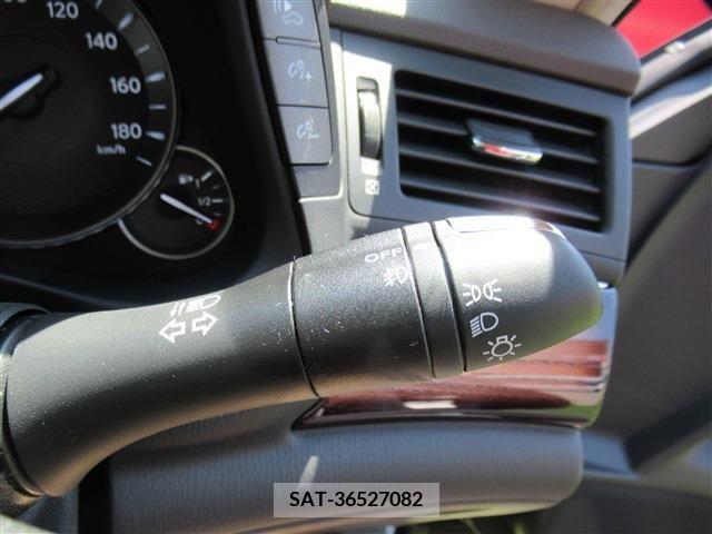 Nissan FUGA HYBRID 2019-09 360747-23