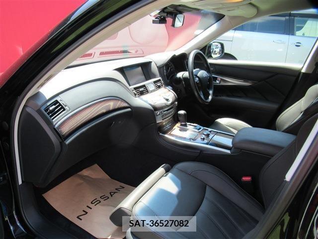Nissan FUGA HYBRID 2019-09 360747-5