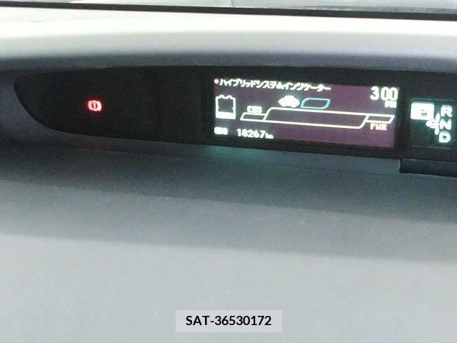 Toyota PRIUS 2012-12 328394-29