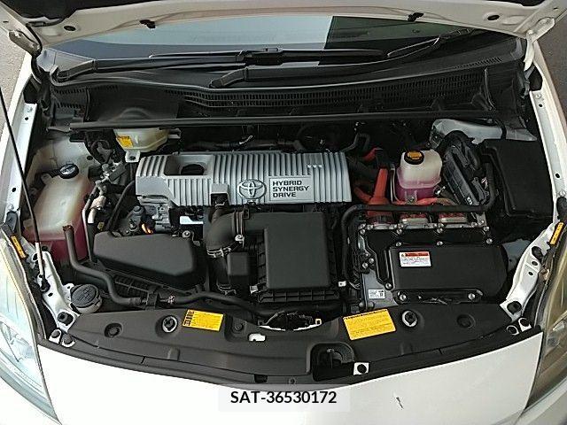 Toyota PRIUS 2012-12 328394-28