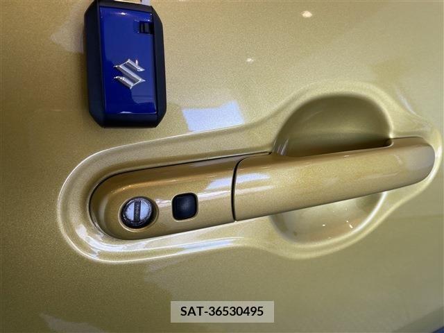 Suzuki X BEE 2021-06 235808-10