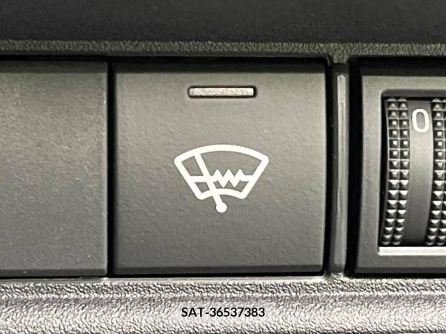 Toyota SIENTA 2023-03 204852-4