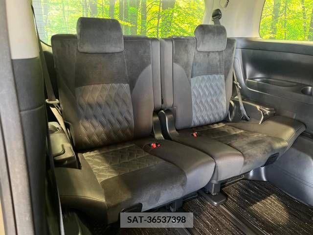 Toyota ALPHARD 2019-01 346466-10