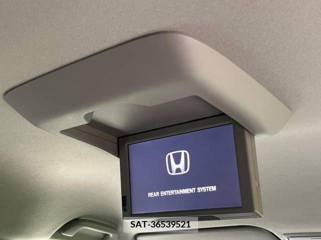 Honda e 2018-10 377384-4