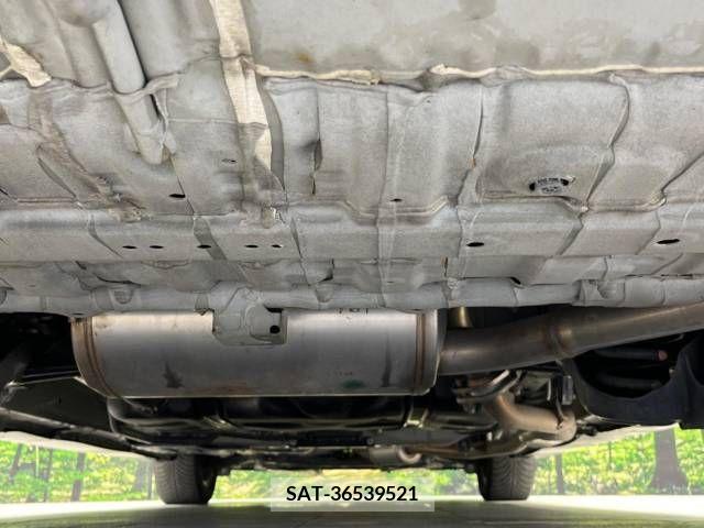 Honda e 2018-10 377384-19