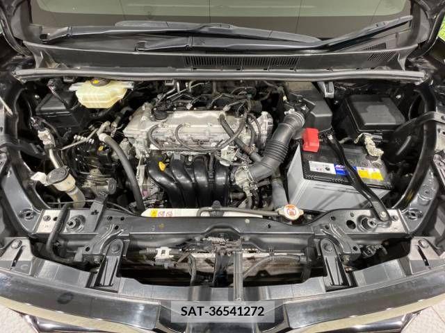 Toyota VOXY 2018-03 220333-19