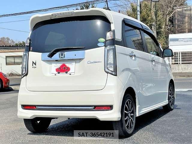 Honda N-WGN 2017-04 221819-2