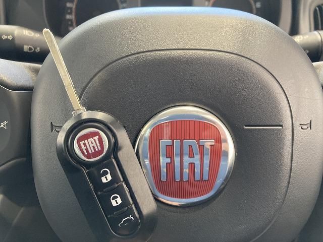 Fiat PANDA 2018-10 195777-8