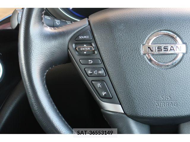 Nissan ELGRAND 2011-06 316258-17