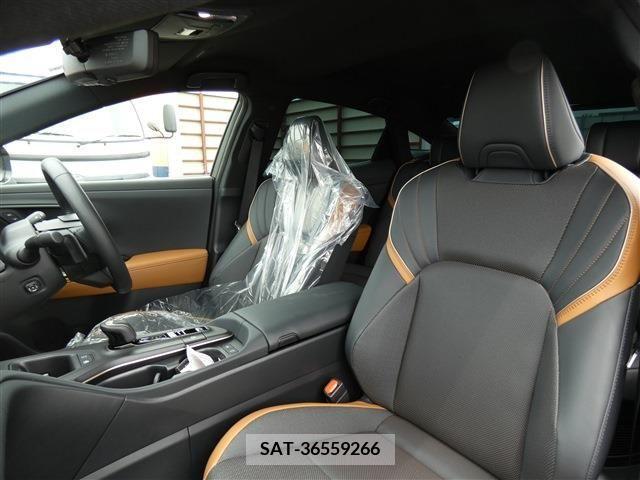 Toyota CROWN 2023-09 316729-23