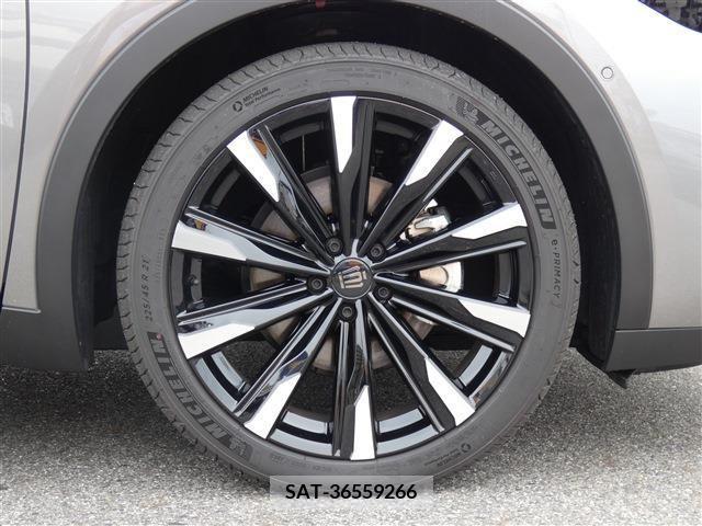 Toyota CROWN 2023-09 316729-19