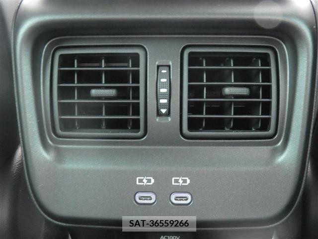 Toyota CROWN 2023-09 316729-17