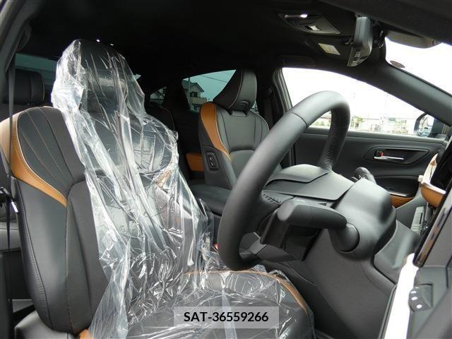 Toyota CROWN 2023-09 316729-6