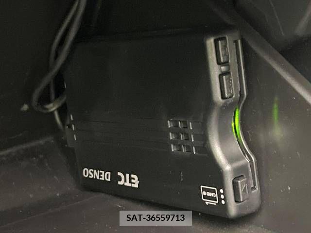 Suzuki WAGON R 2015-11 311754-5