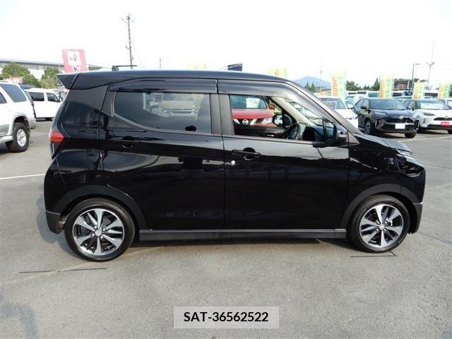 Mitsubishi EK X 2019-04 387629-4